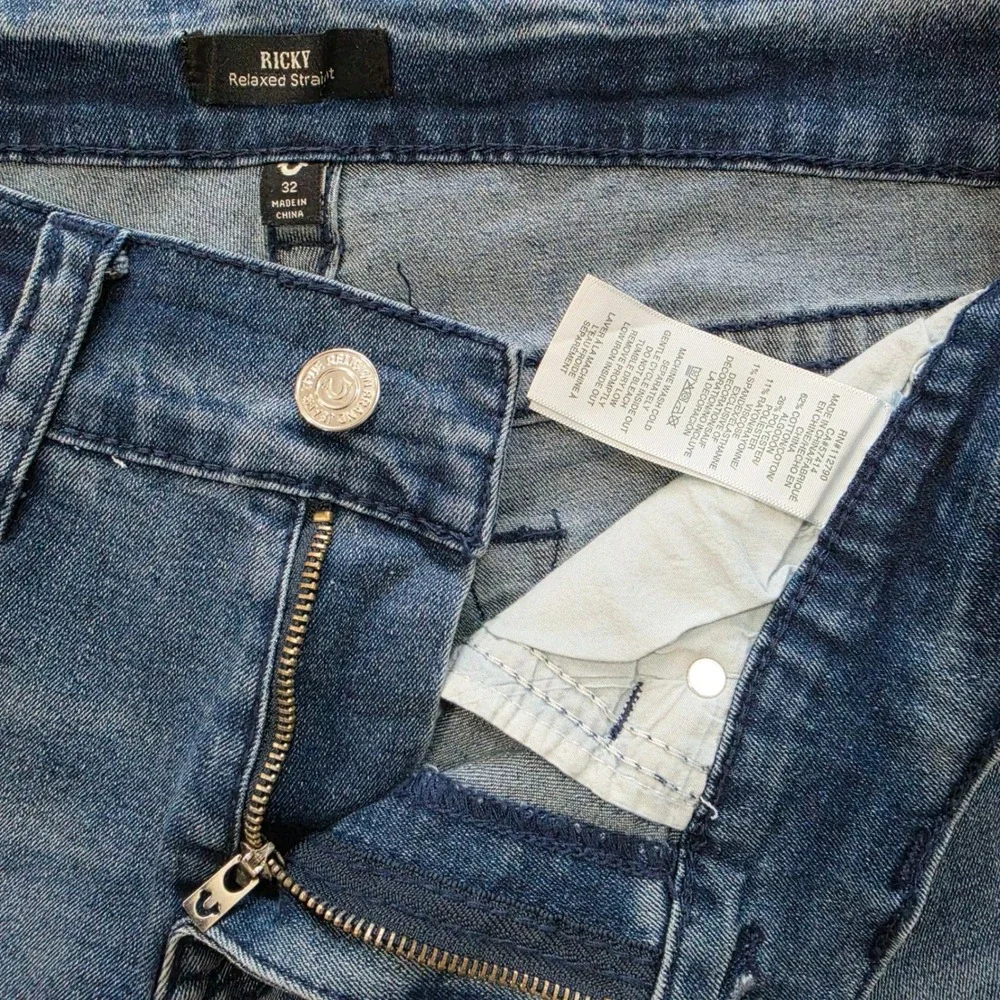 True Religion Ricky Relaxed Straight Big T Blue Denim Shorts Mens 32 Medium Wash